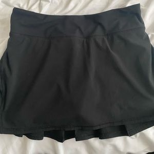 lulu skirt size 4